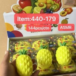CRUNCHY PINEAPPLE SQUISHY